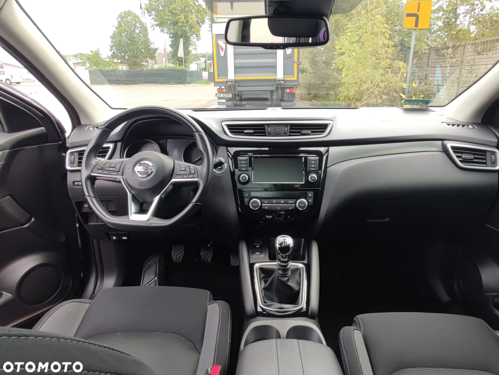 Nissan Qashqai 1.3 DIG-T N-Connecta - 2