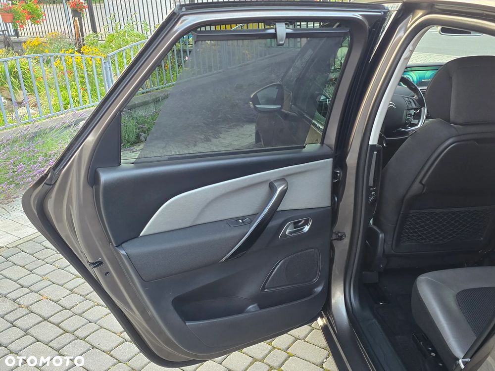 Citroën C4 Picasso - 23