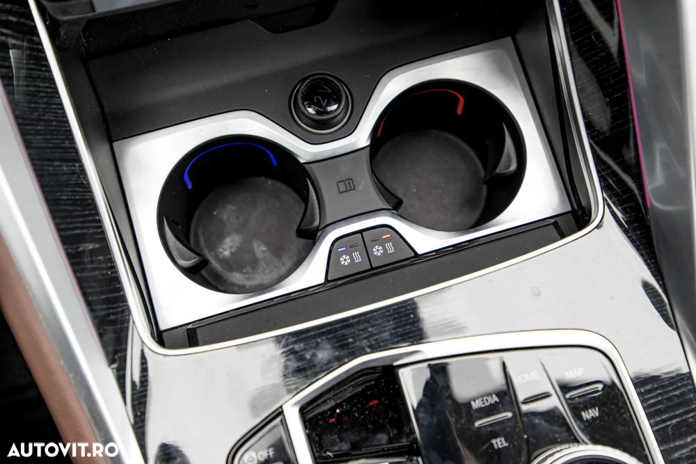 BMW X6 - 25