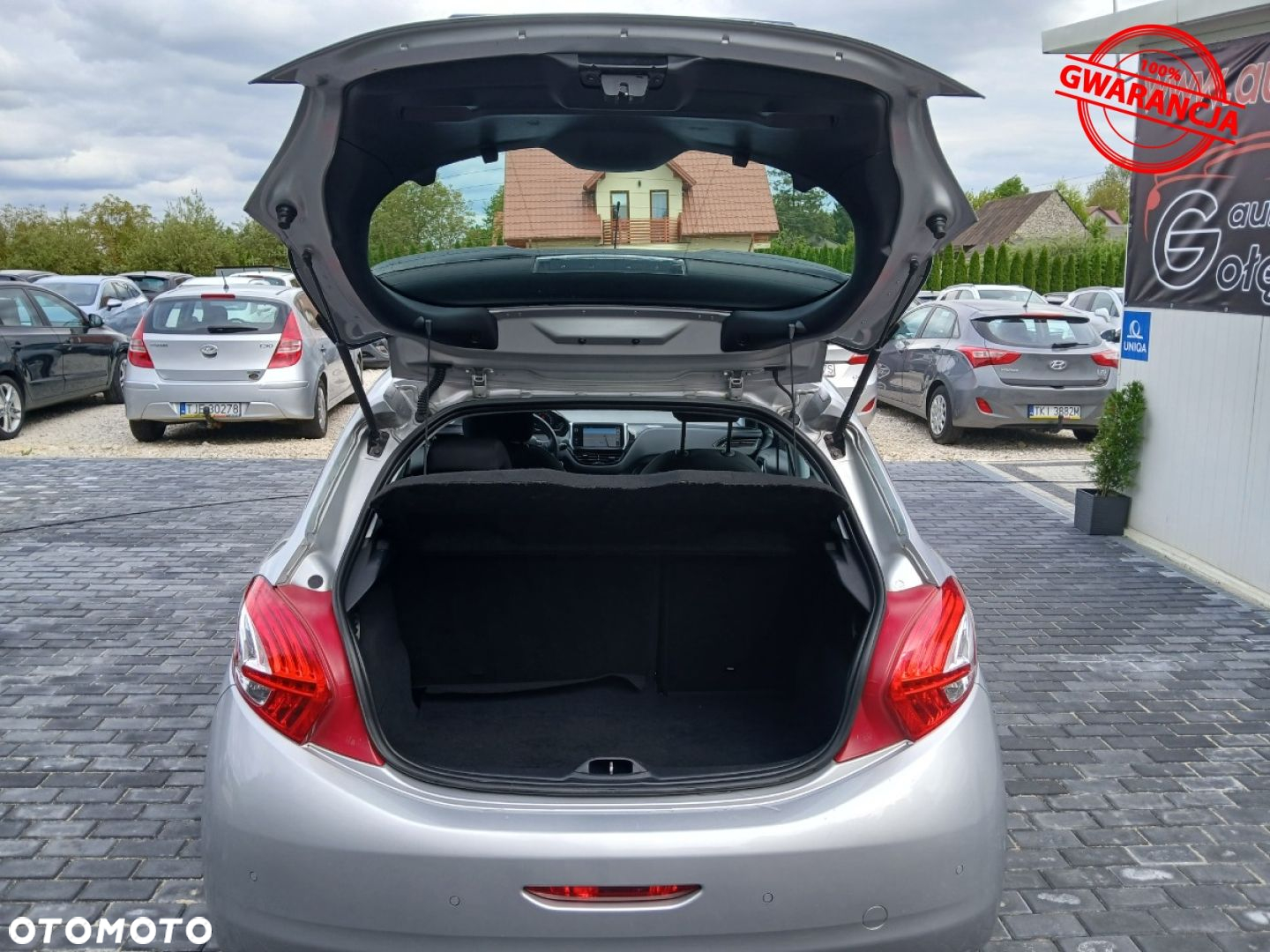 Peugeot 208 1.2 VTi Active Pack - 36