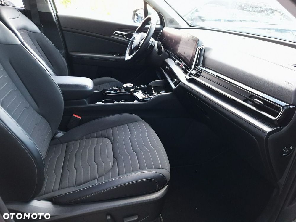 Kia Sportage 1.6 T-GDI HEV Business Line 2WD - 26