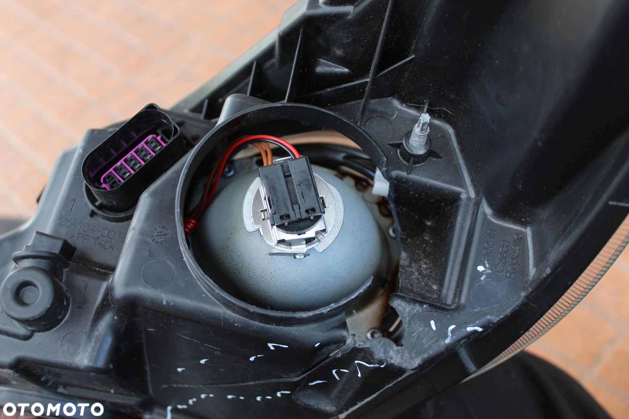 LAMPA PRAWY PRZÓD FORD FIESTA MK7 1EL247045-36II - 6
