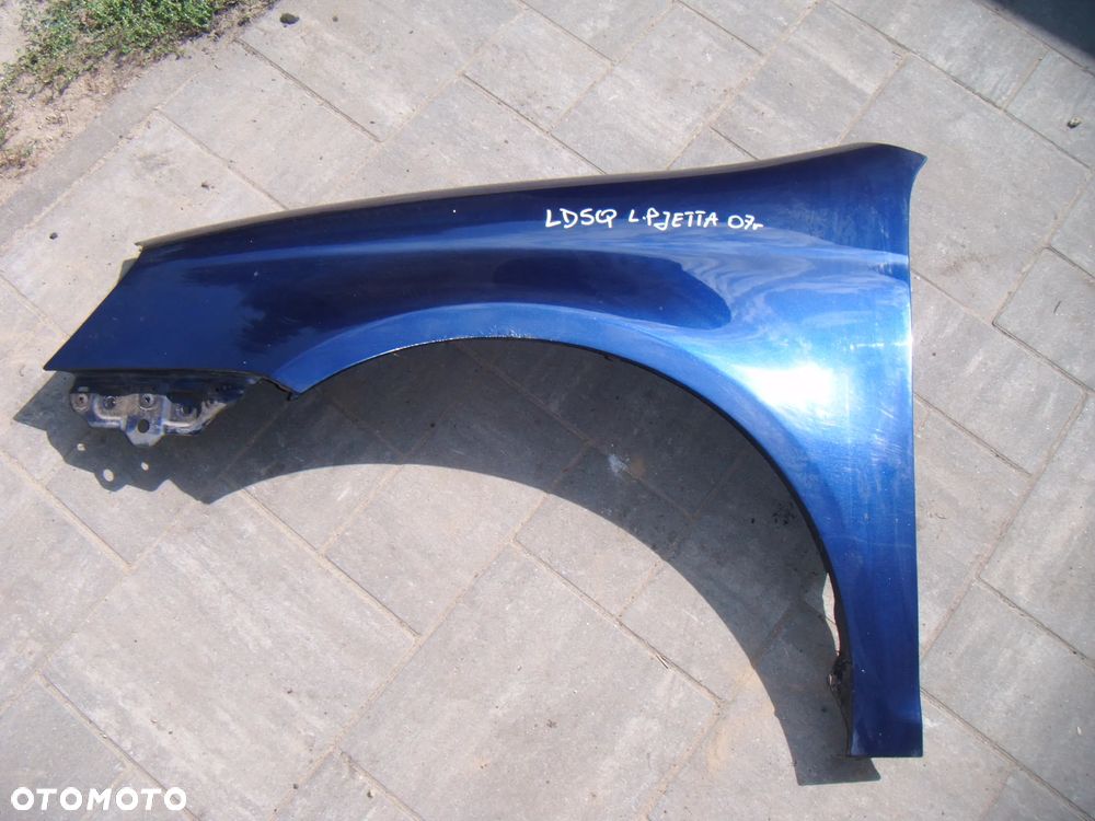 vw jetta III 07r błotnik lewy przód LD5Q