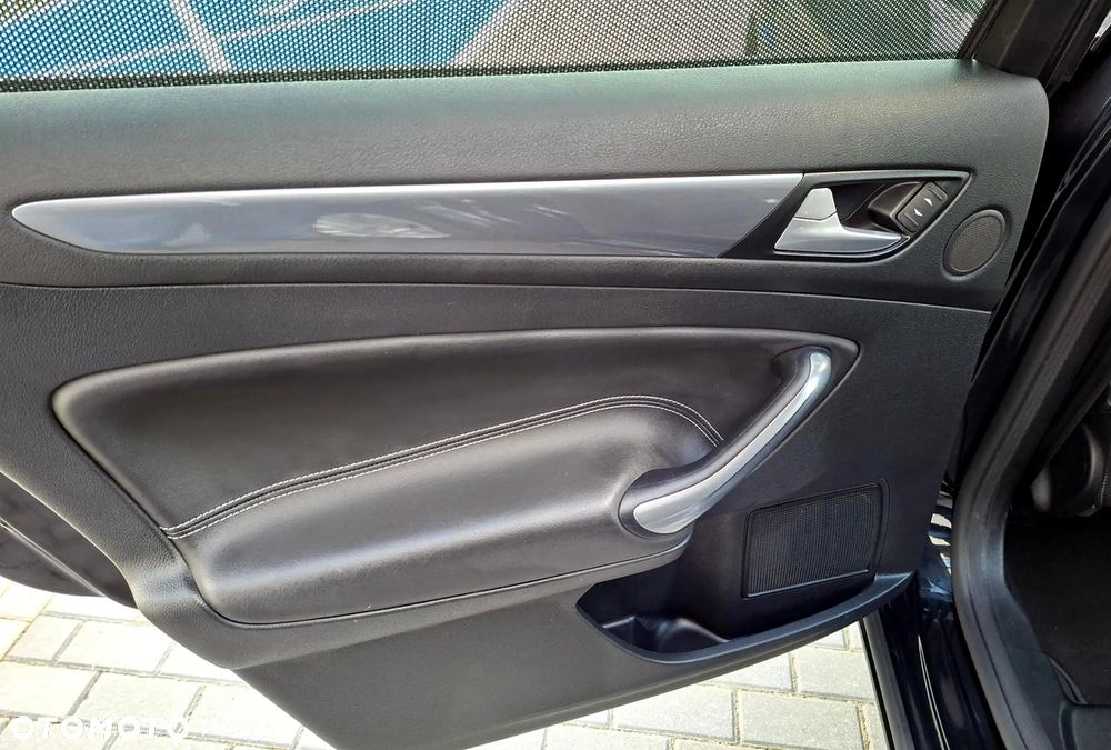 Ford Mondeo 2.0 TDCi Titanium X - 15
