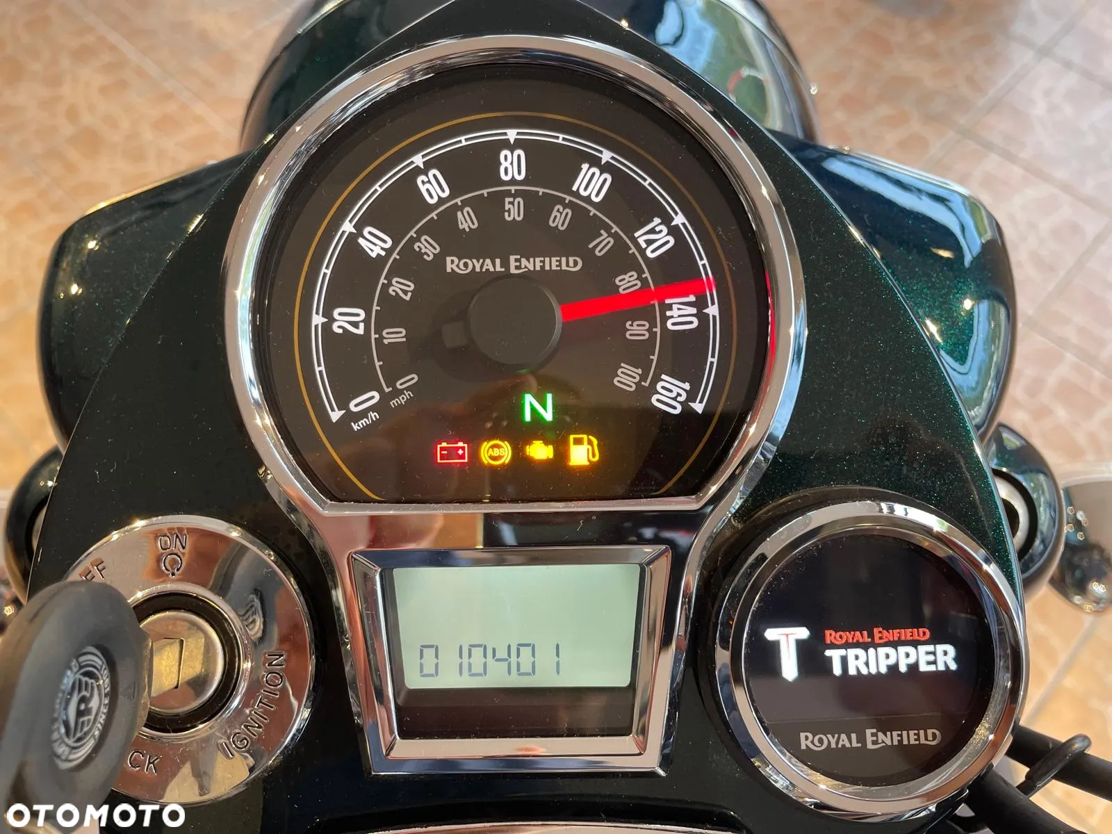 Royal Enfield Classic - 3