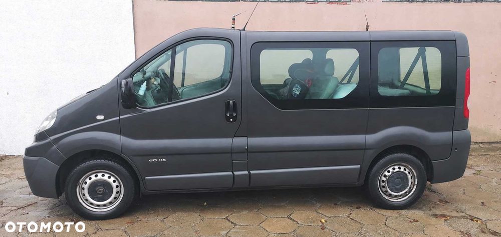 Renault Trafic - 2