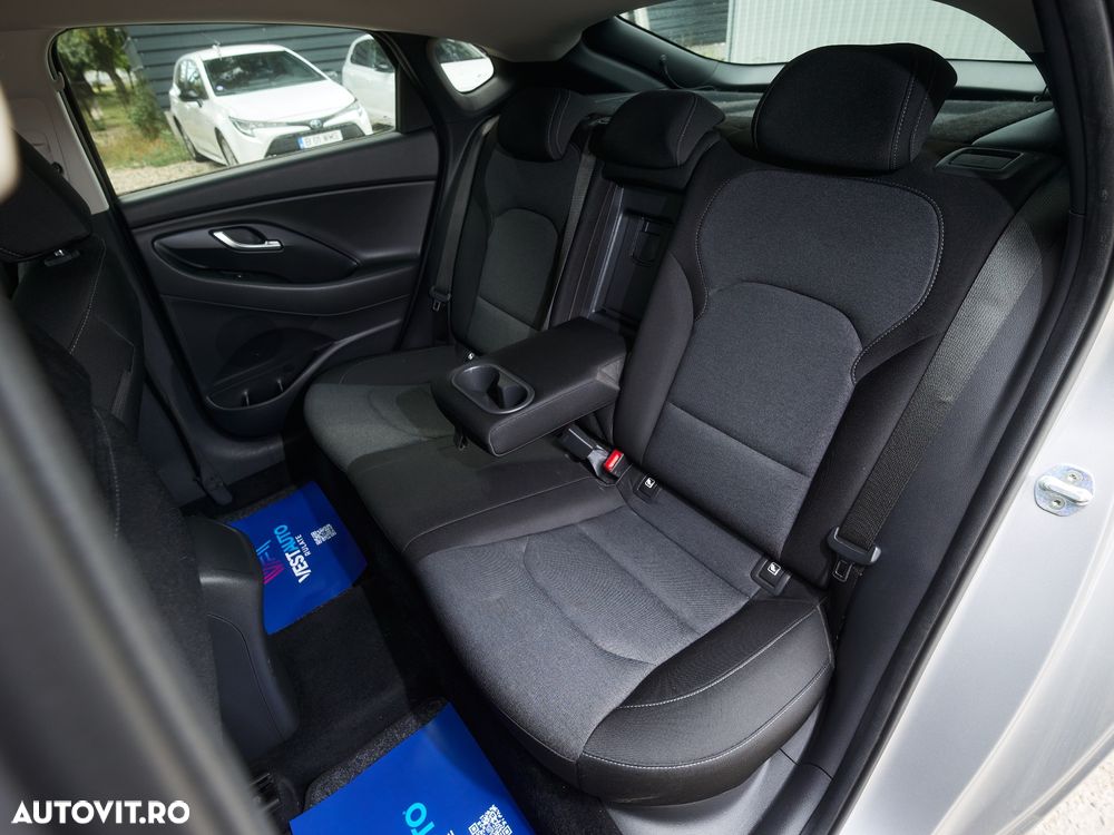 HYUNDAI i30 2021 — imagine 16