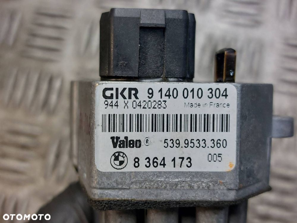 REZYSTOR DMUCHAWY NAWIEWU BMW E39 520i 8364173 - 4