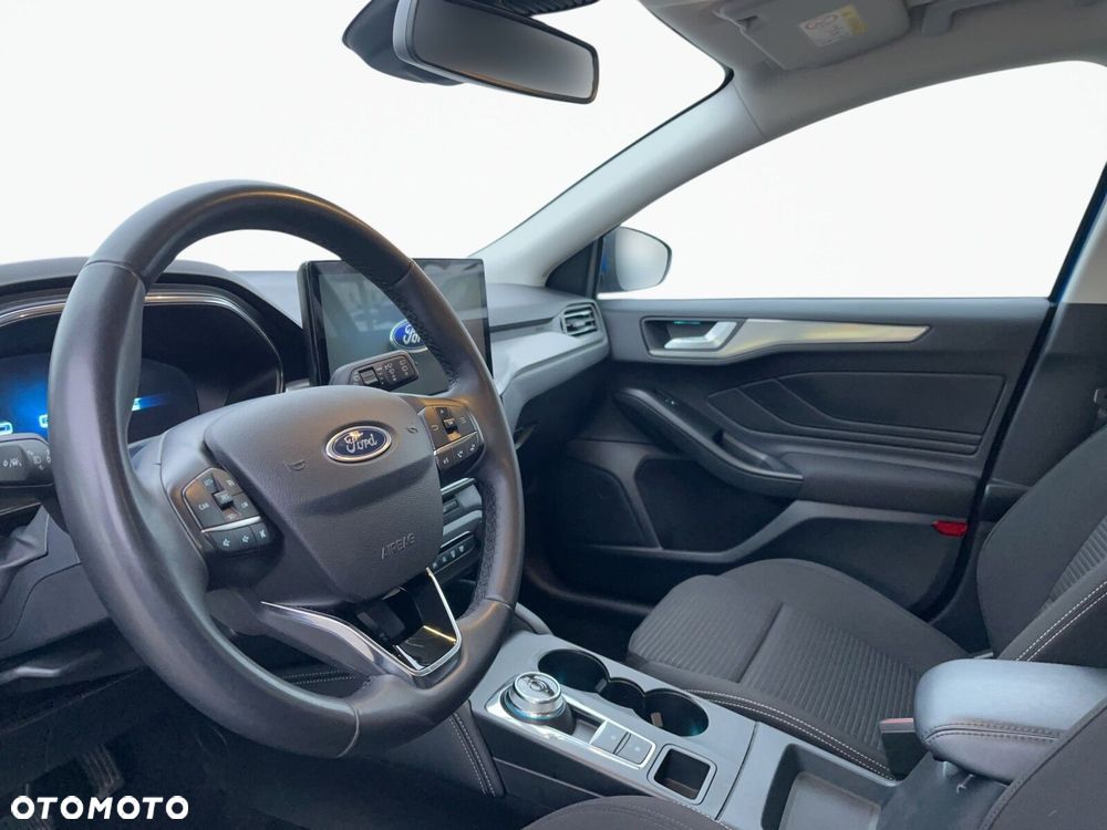 Ford Focus - 10