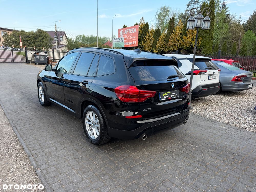 BMW X3 xDrive20i Advantage sport - 33