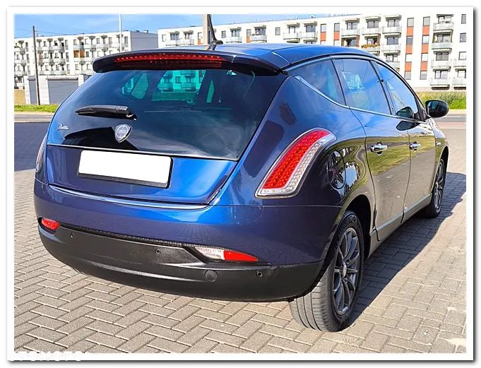 Lancia Delta 1.6 MJ Steel - 10