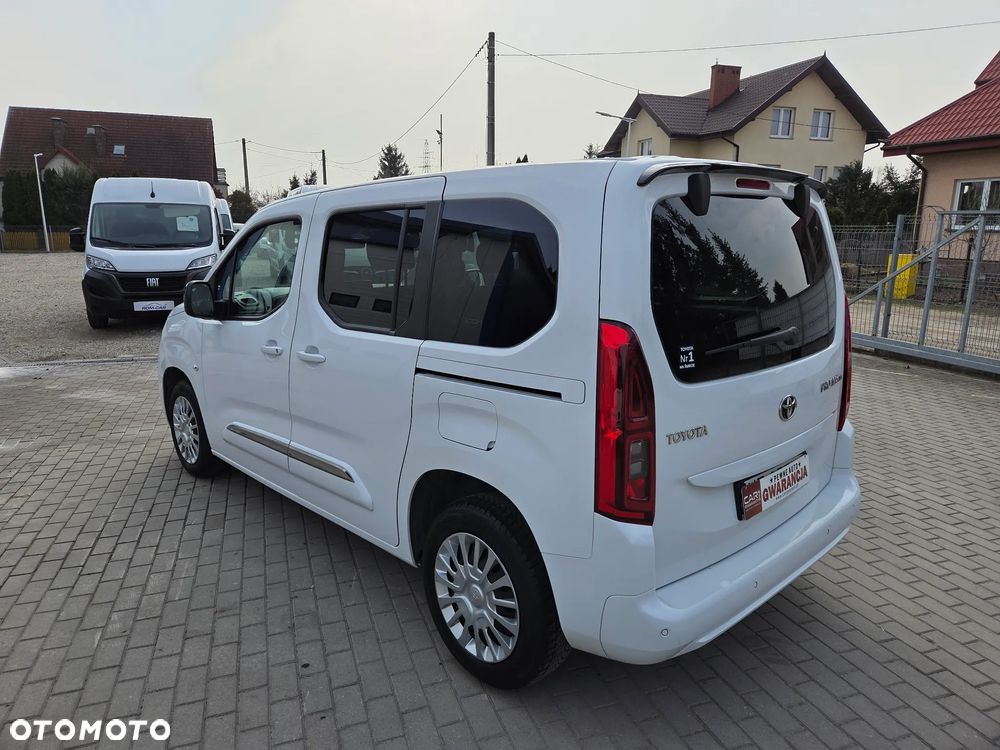 Toyota Proace City Verso 1.5 D-4D Business - 4