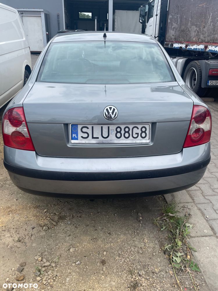 Volkswagen Passat 2.0 Comfortline - 4