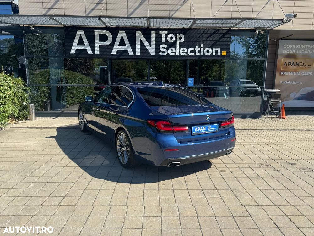 BMW Seria 5 530d xDrive AT MHEV - 6