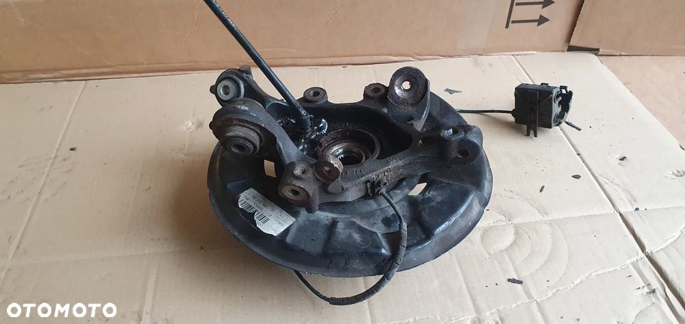 Zwrotnica piasta prawy tył tylna prawa BMW 3 F30 F31 1.5 - 7