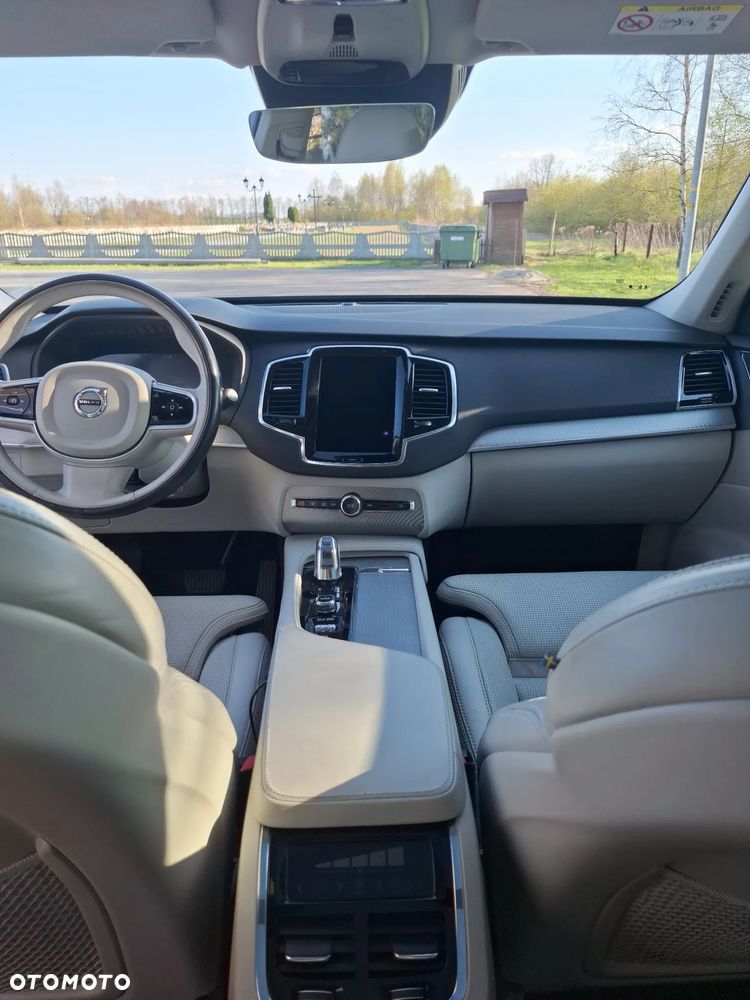 Volvo XC 90 T8 AWD Twin Engine Geartronic Inscription - 17