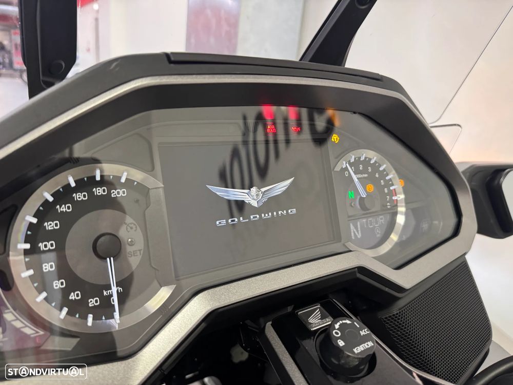 Honda Goldwing 1800 Tour DCT - 6
