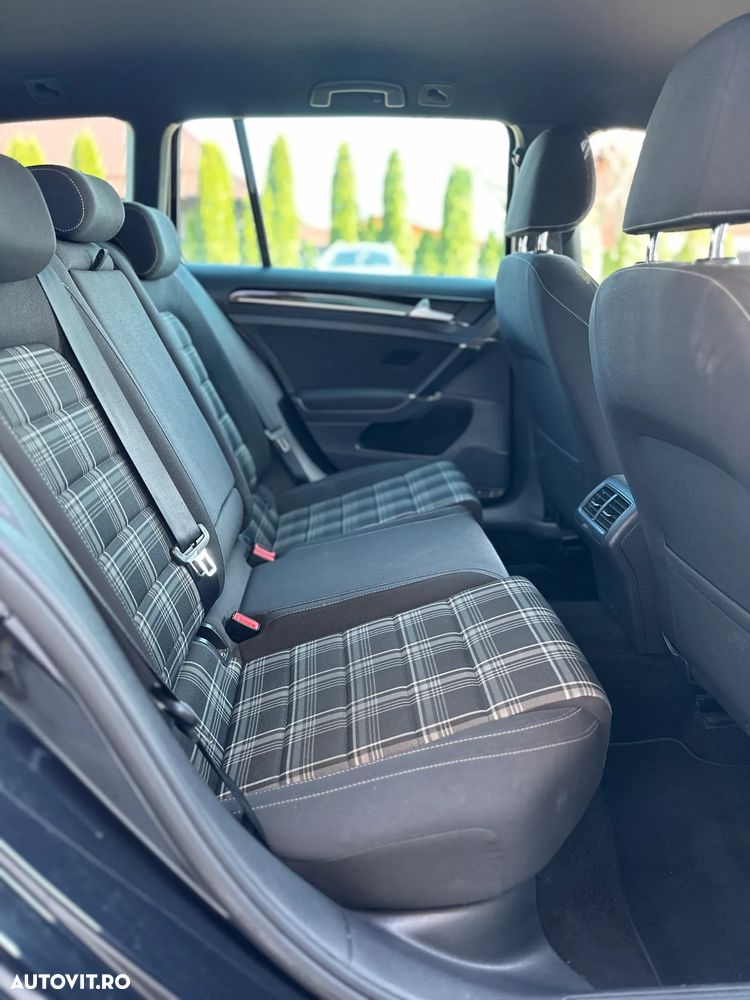 Volkswagen Golf GTD (BlueMotion Technology) DSG - 23