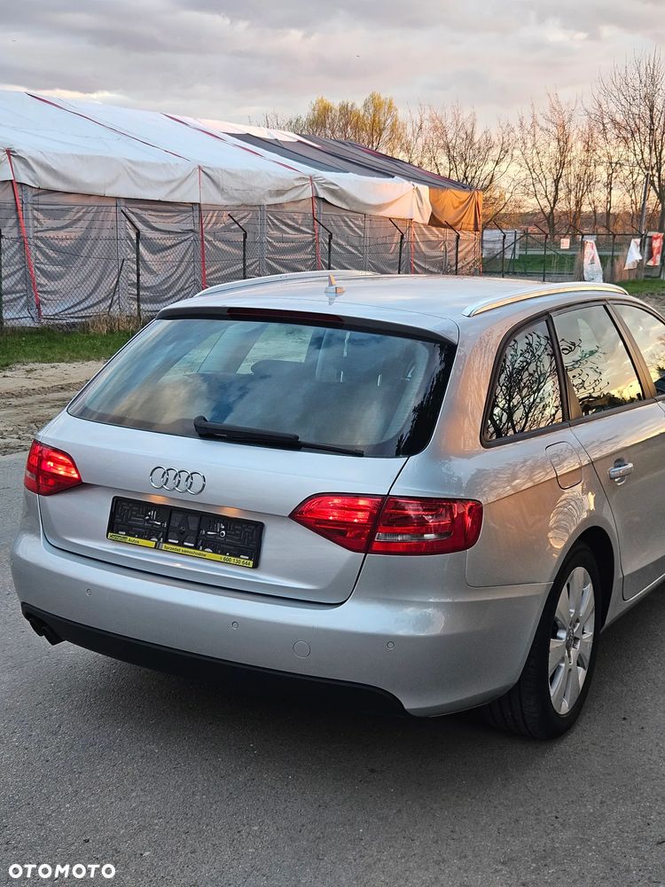 Audi A4 Avant 2.0 TDI DPF Ambition - 11