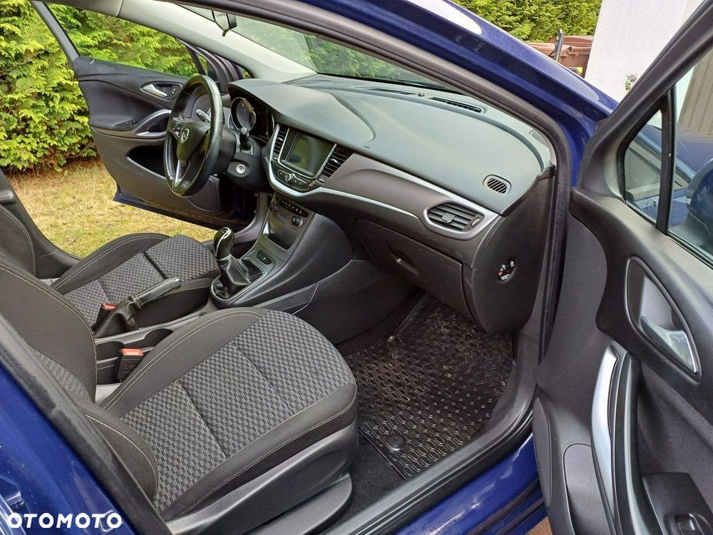 Opel Astra 1.6 CDTI Enjoy - 13