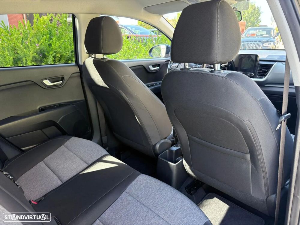 Kia Stonic 1.2 Dynamic - 51