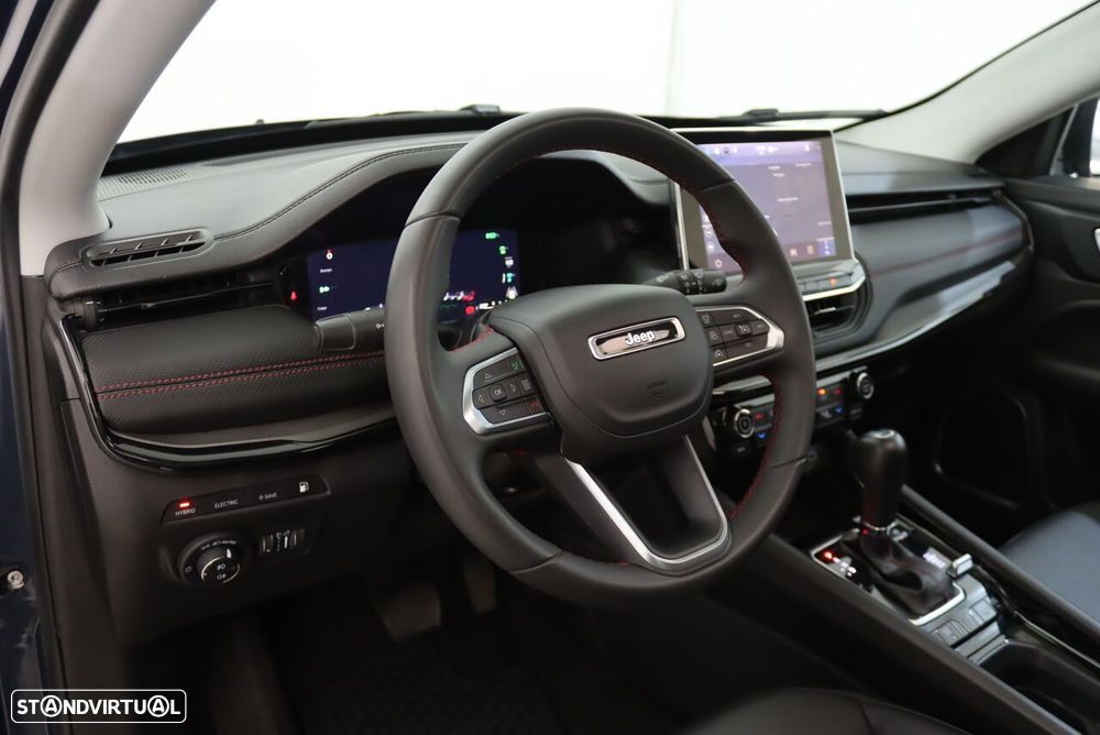 Jeep Compass 1.3 TG Trailhawk - 4