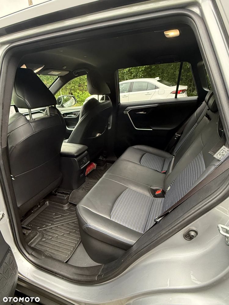 Toyota RAV4 - 35