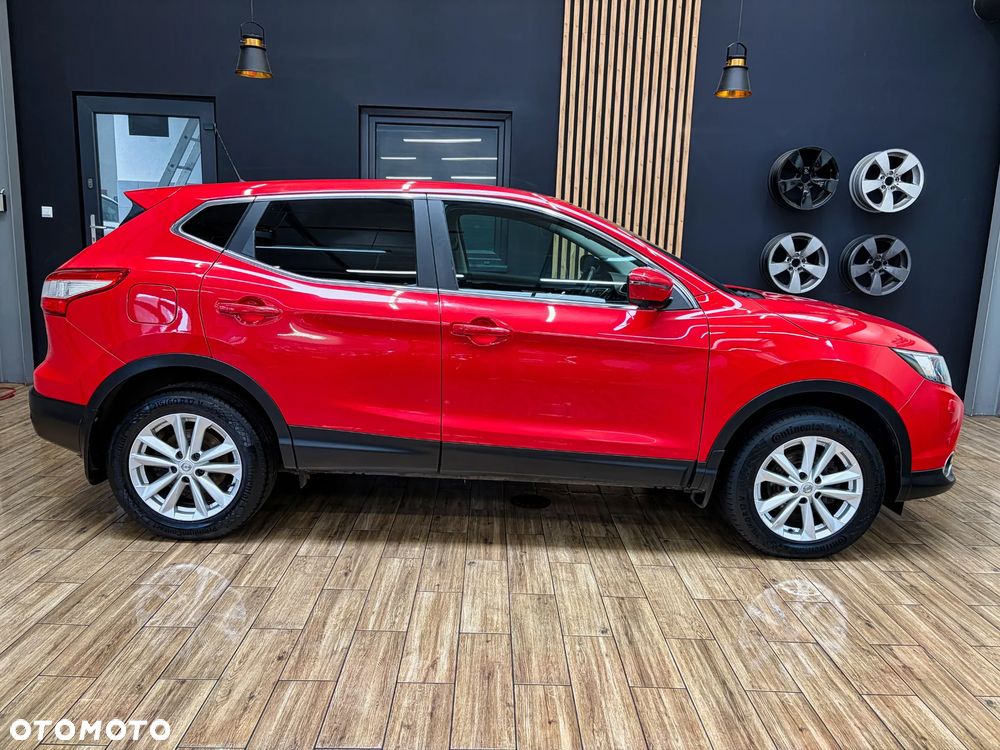 Nissan Qashqai 1.6 DCi N-Connecta - 6