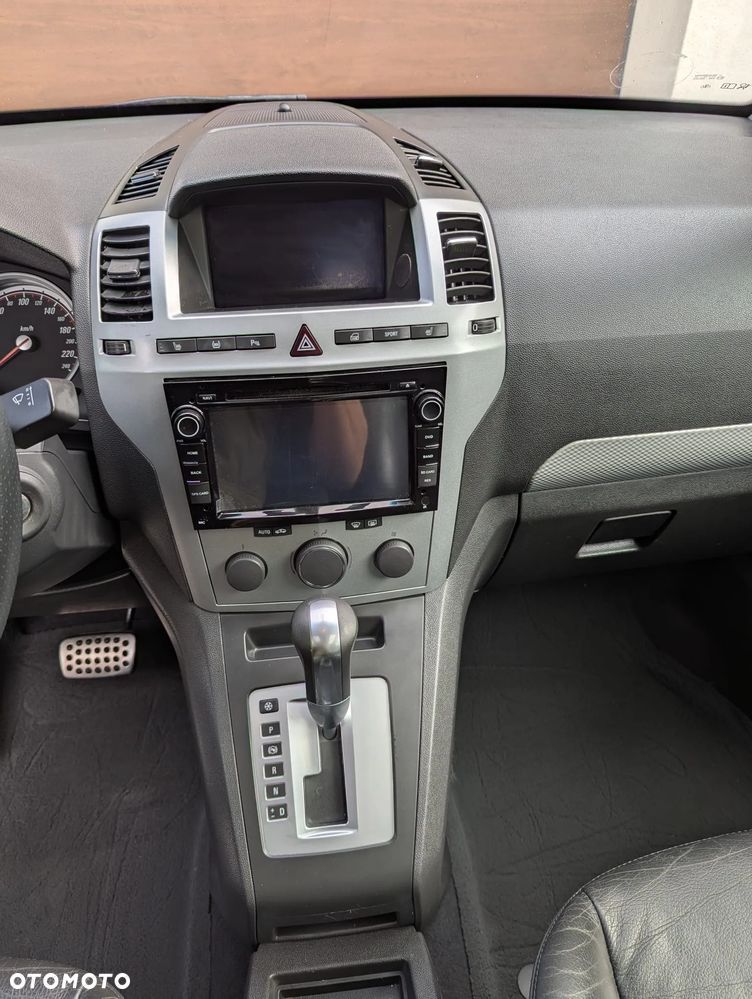 Opel Zafira 1.9 CDTI Automatik Edition - 4