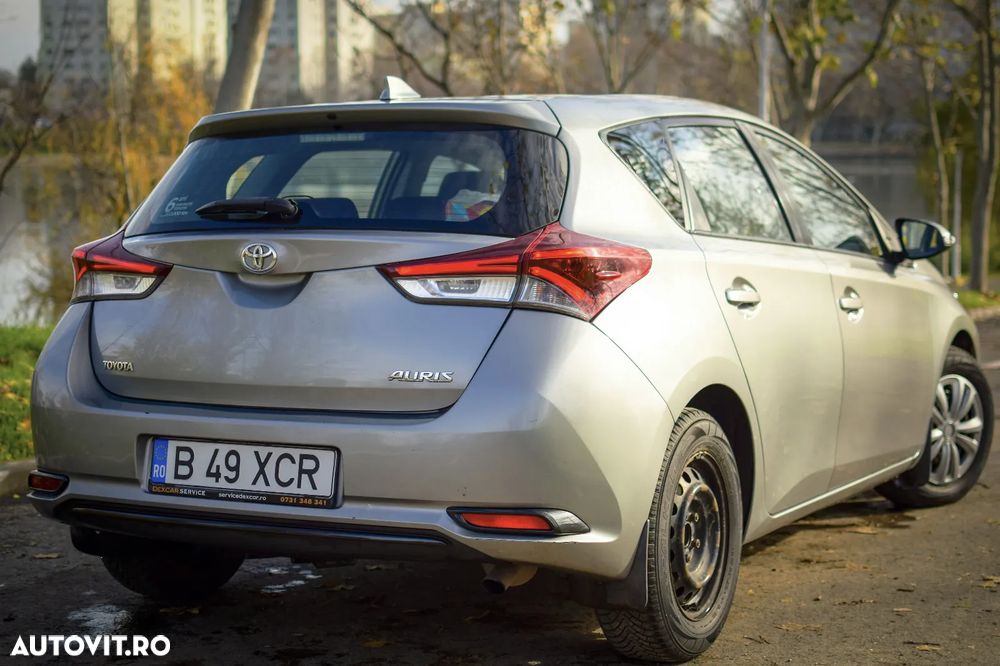 Toyota Auris 1.3 Dual VVT-i Terra - 6