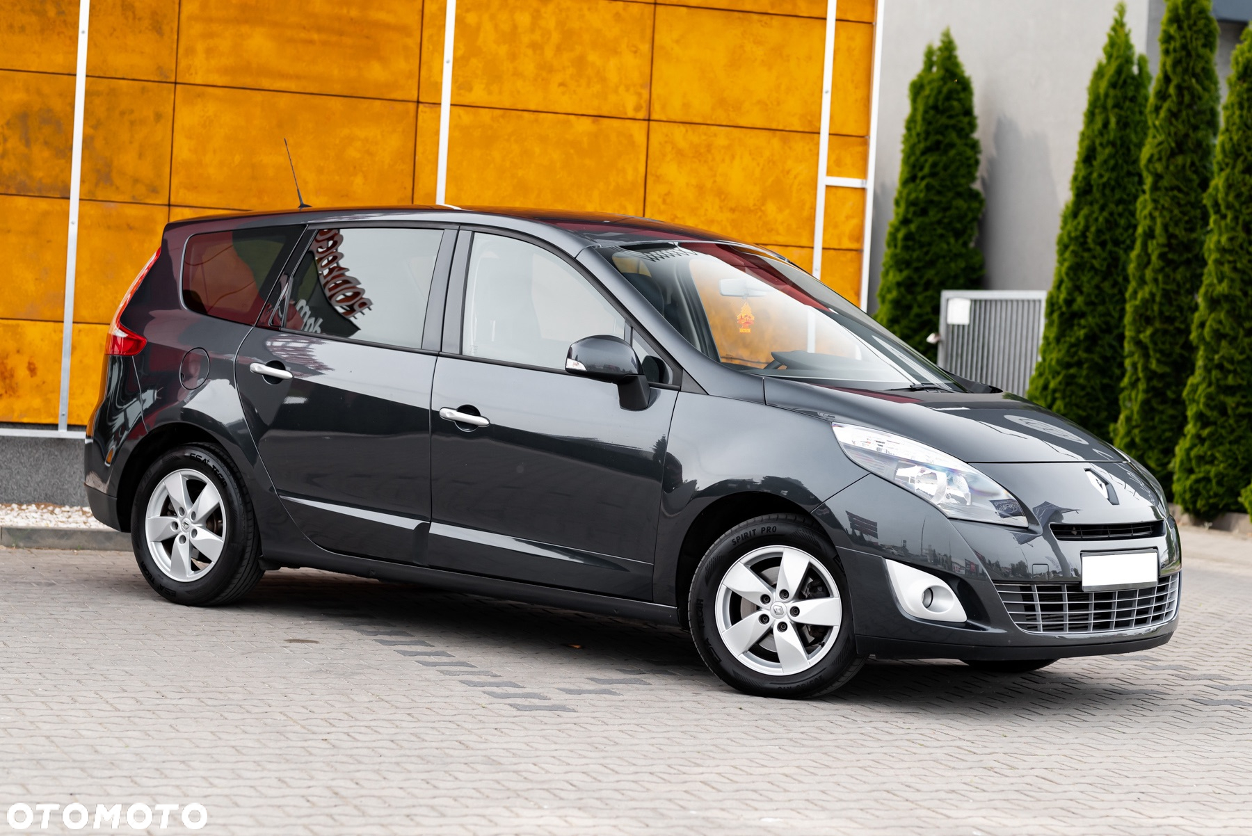 Renault Scenic 1.4 16V TCE Bose Edition - 6