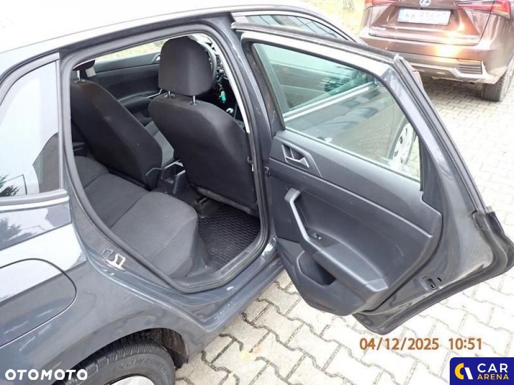 Volkswagen Polo - 24