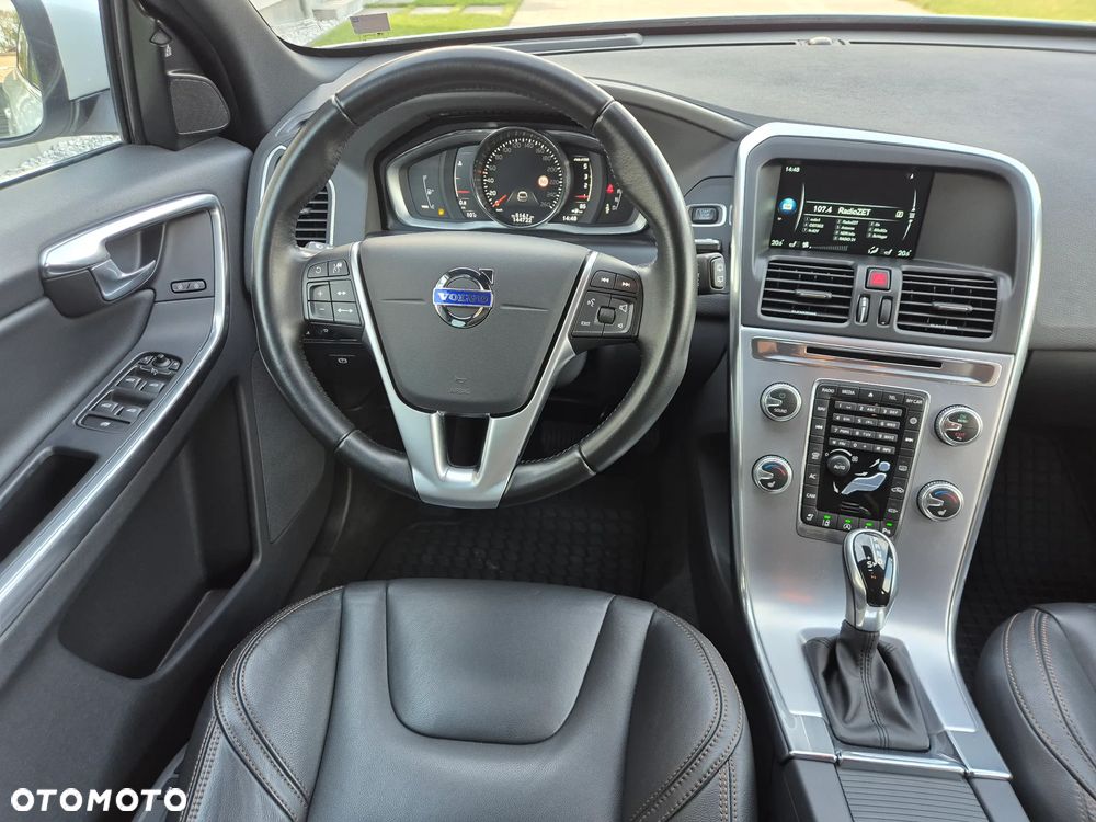 Volvo XC 60 D4 Geartronic Summum - 7