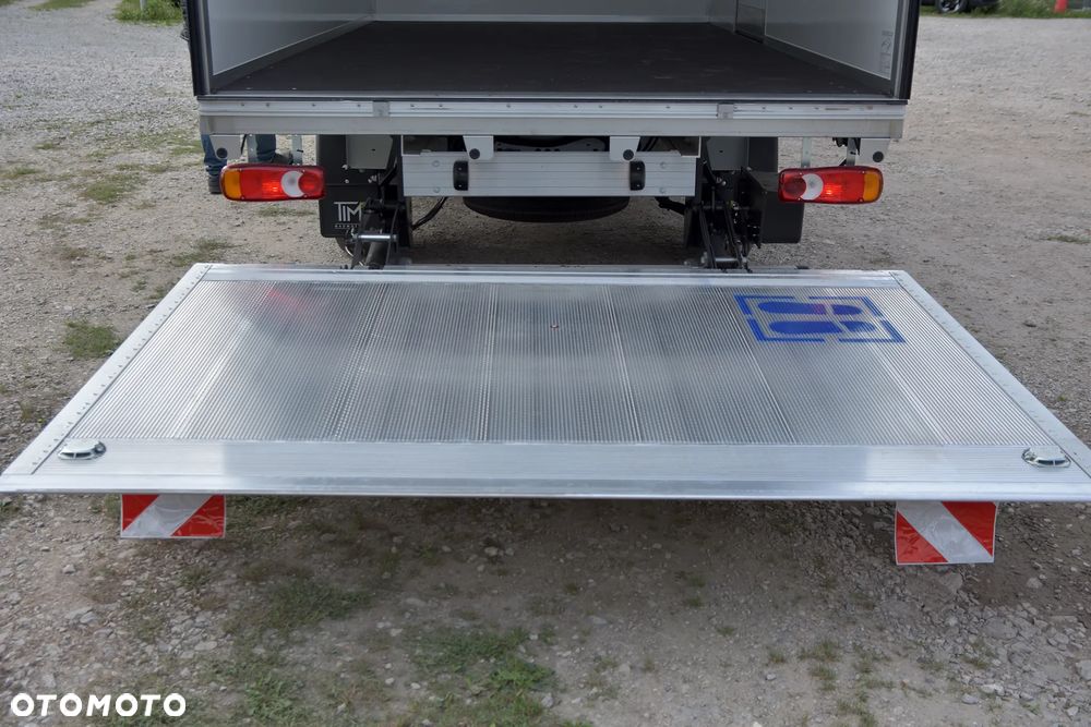 Renault Master Kontener 9EP z Windą 2.0 170KM - 17