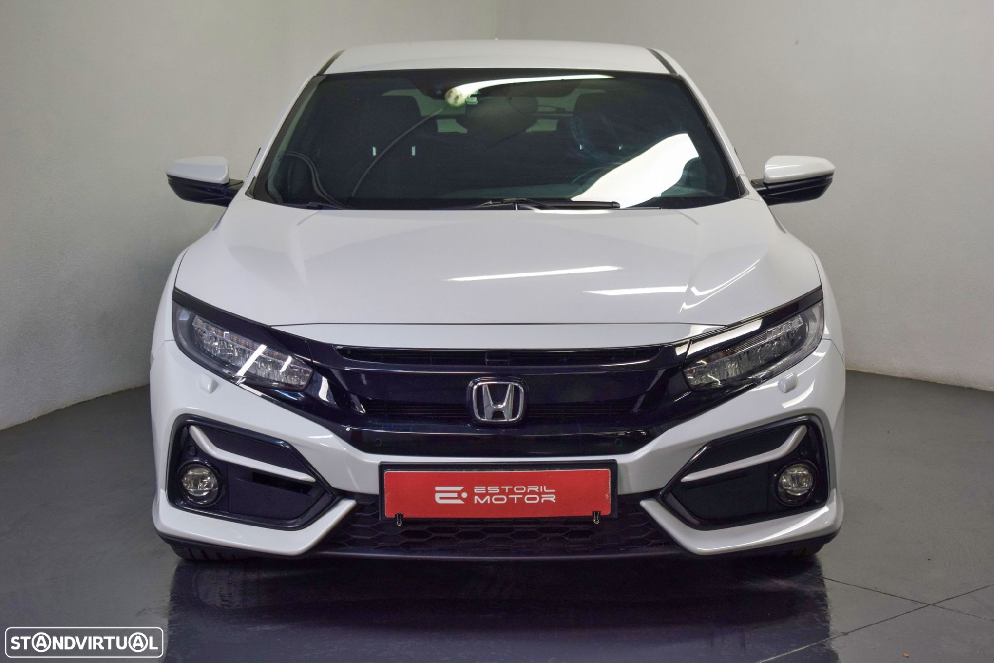 Honda Civic 1.0 i-VTEC Elegance CVT - 2