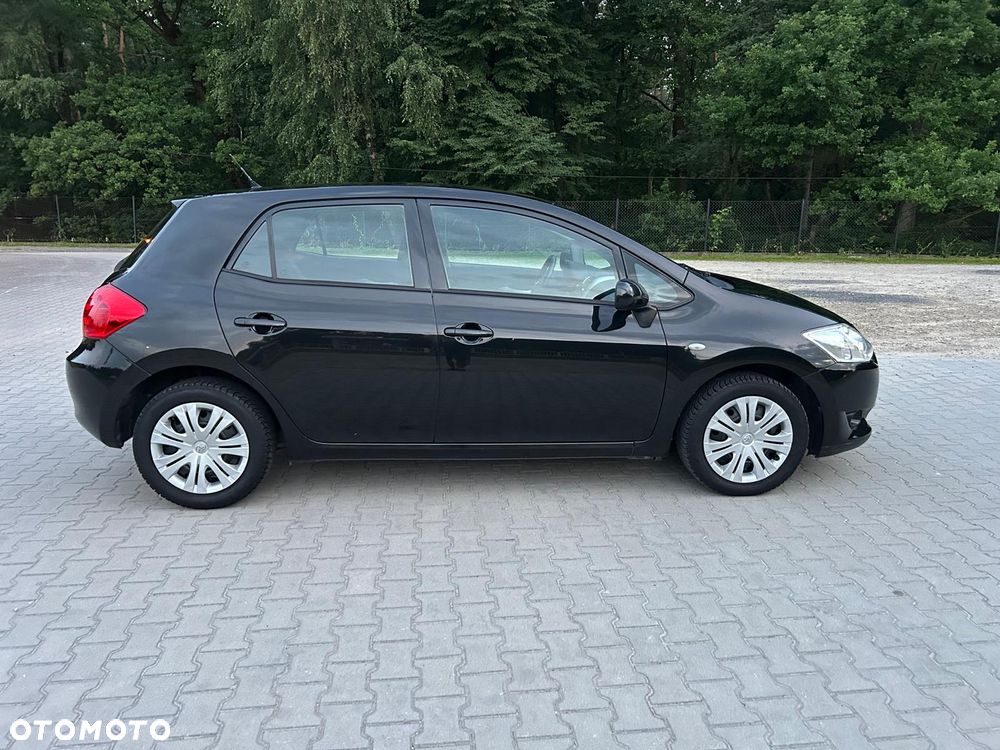 Toyota Auris 1.6 VVT-i Premium - 3