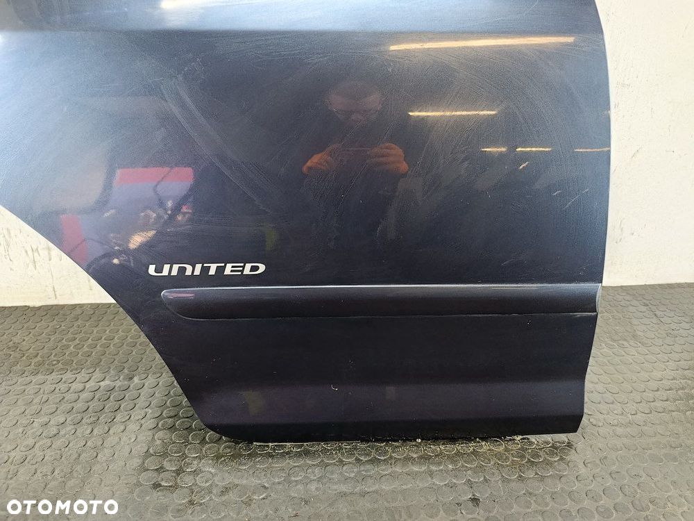 DRZWI TYŁ PRAWY  VW GOLF PLUS I LC5F - 4