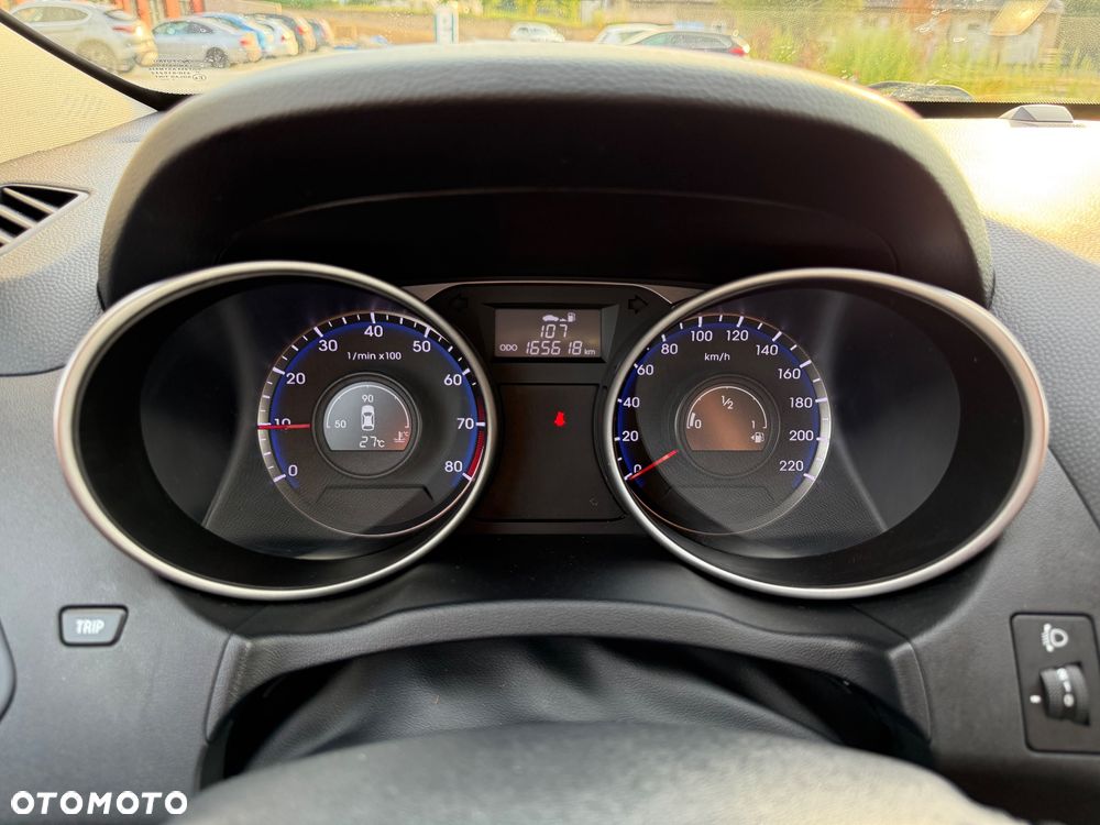 Hyundai ix35 2.0 2WD Style - 18