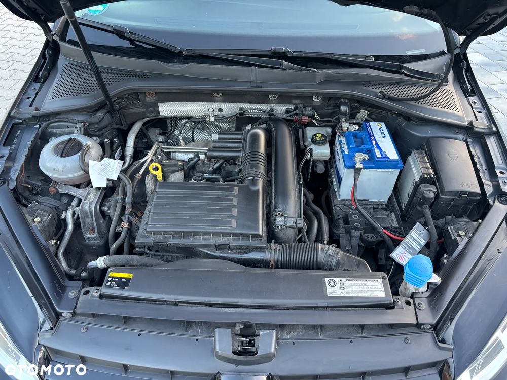 Volkswagen Golf 1.2 TSI BlueMotion Technology Cup - 11