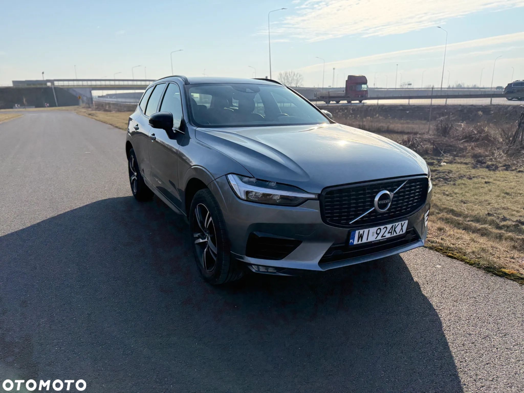 Volvo XC 60 B4 B R-Design - 1
