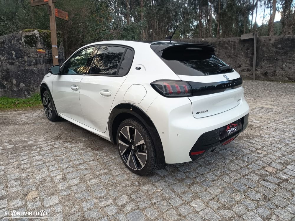 Peugeot e-208 50 kWh GT Line - 5