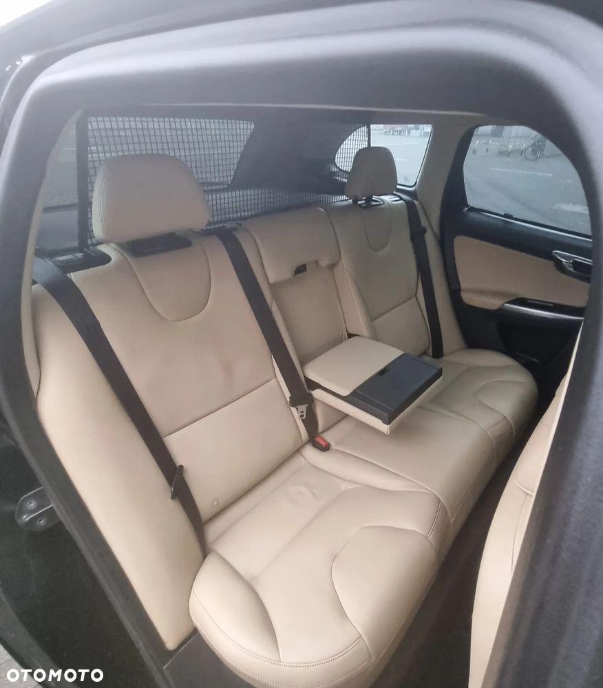 Volvo XC 60 D3 Edition Pro - 20