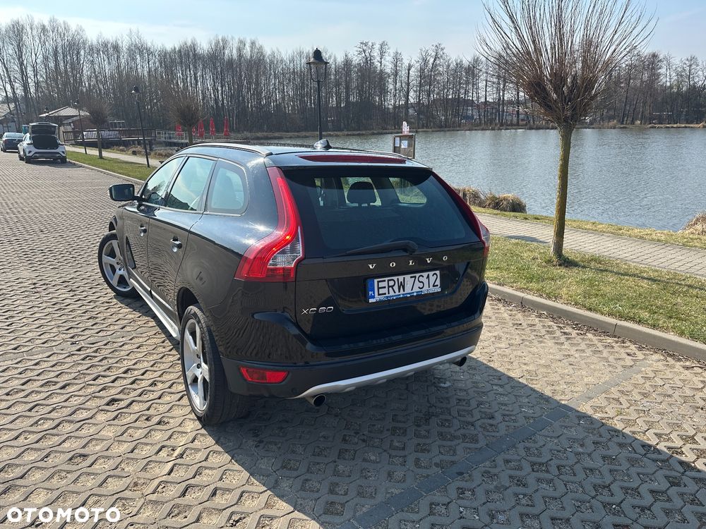 Volvo XC 60 D5 AWD Summum - 6