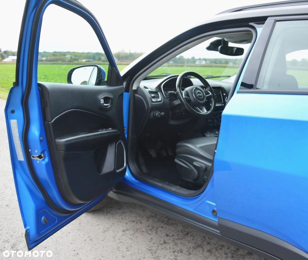 Jeep Compass - 10