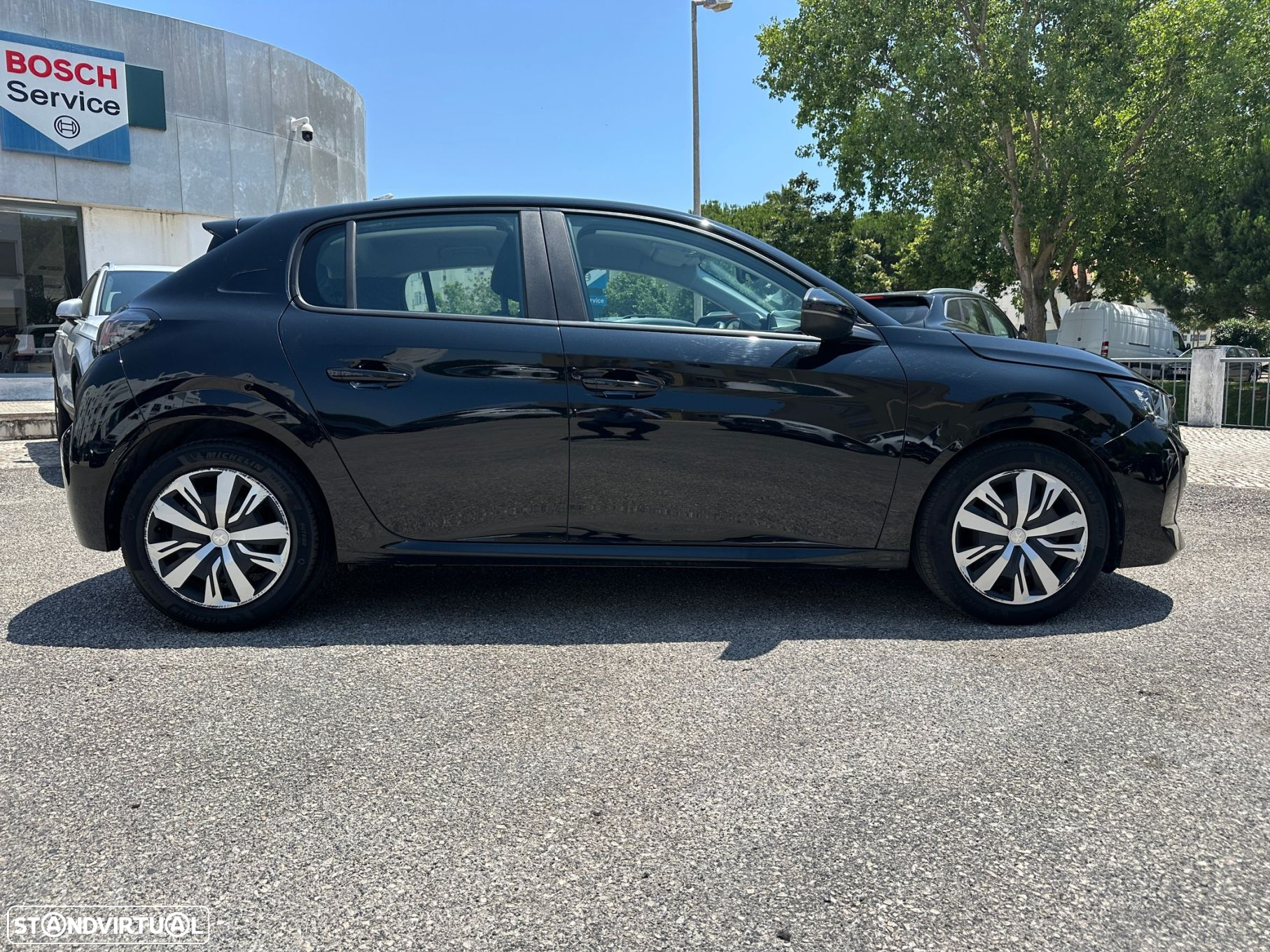 Peugeot 208 1.2 PureTech Active Pack - 5