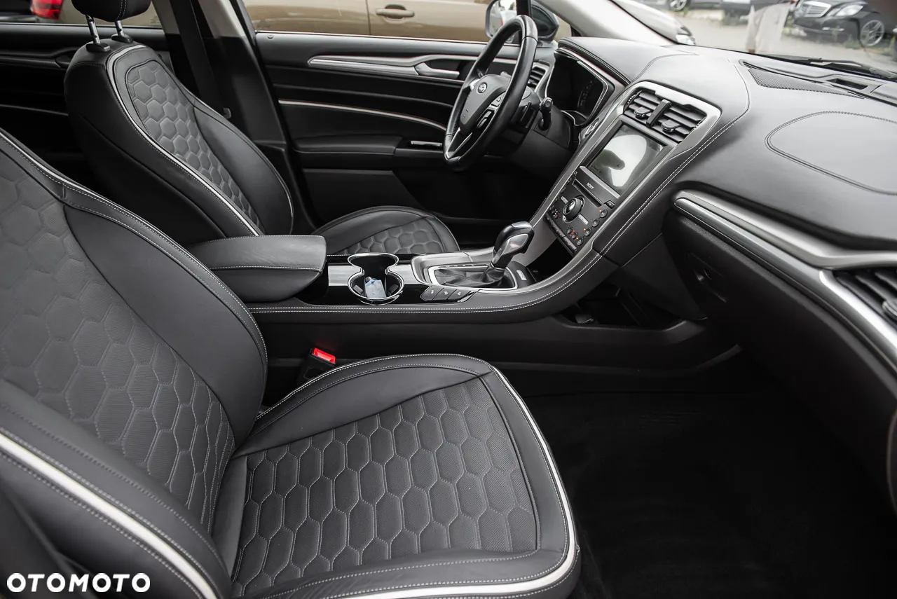 Ford Mondeo Turnier TDCi Bi-Turbo PowerShift-Aut Vignale - 34