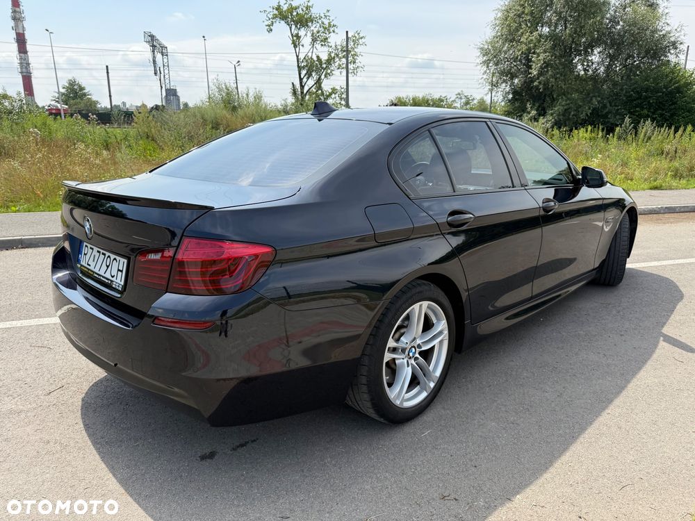 BMW Seria 5 530d xDrive - 3