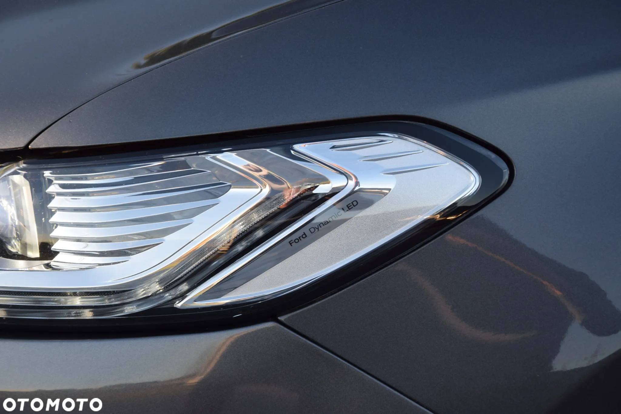 Ford Mondeo - 12