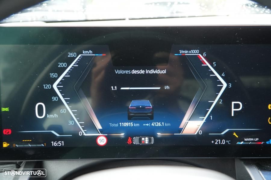 BMW 520 d Pack Desportivo M Auto - 17