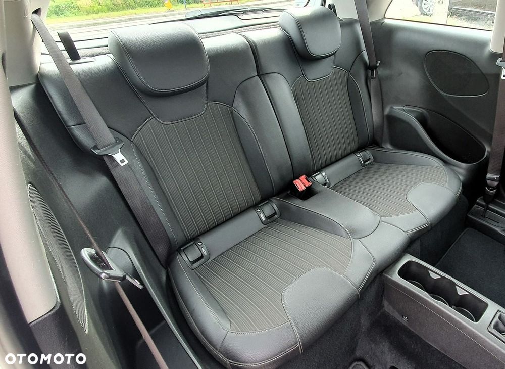 Opel Adam - 17